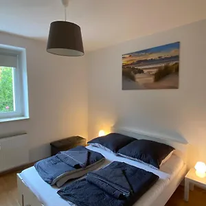 Premium One-bedroom Apartment Köln