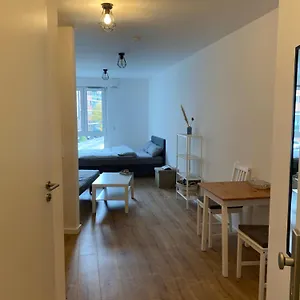 1 Apartment Köln